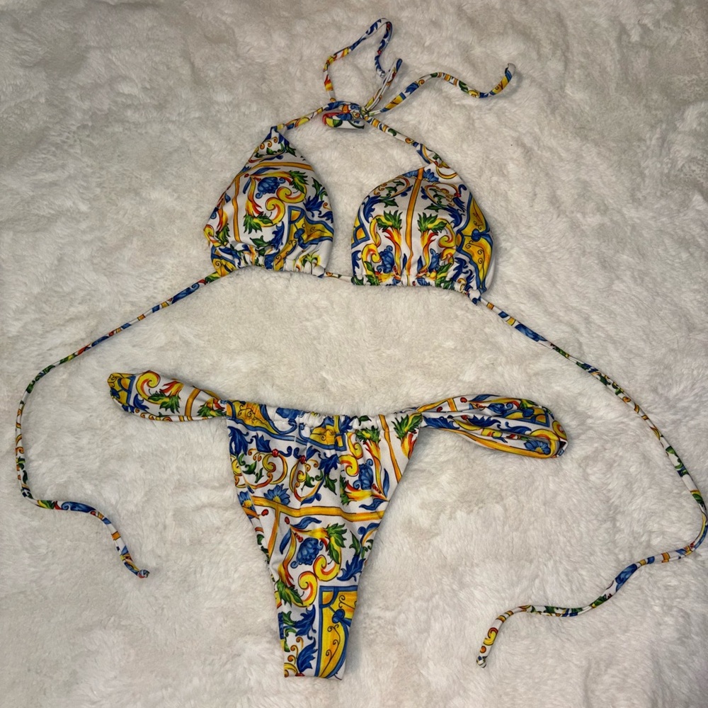 Bikini